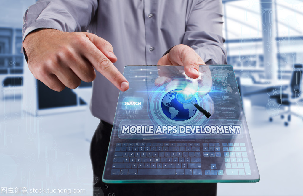 年輕生意與互聯(lián)網(wǎng)技術(shù)開發(fā) 業(yè)務(wù)、技術(shù)、網(wǎng)絡(luò)概念的交織